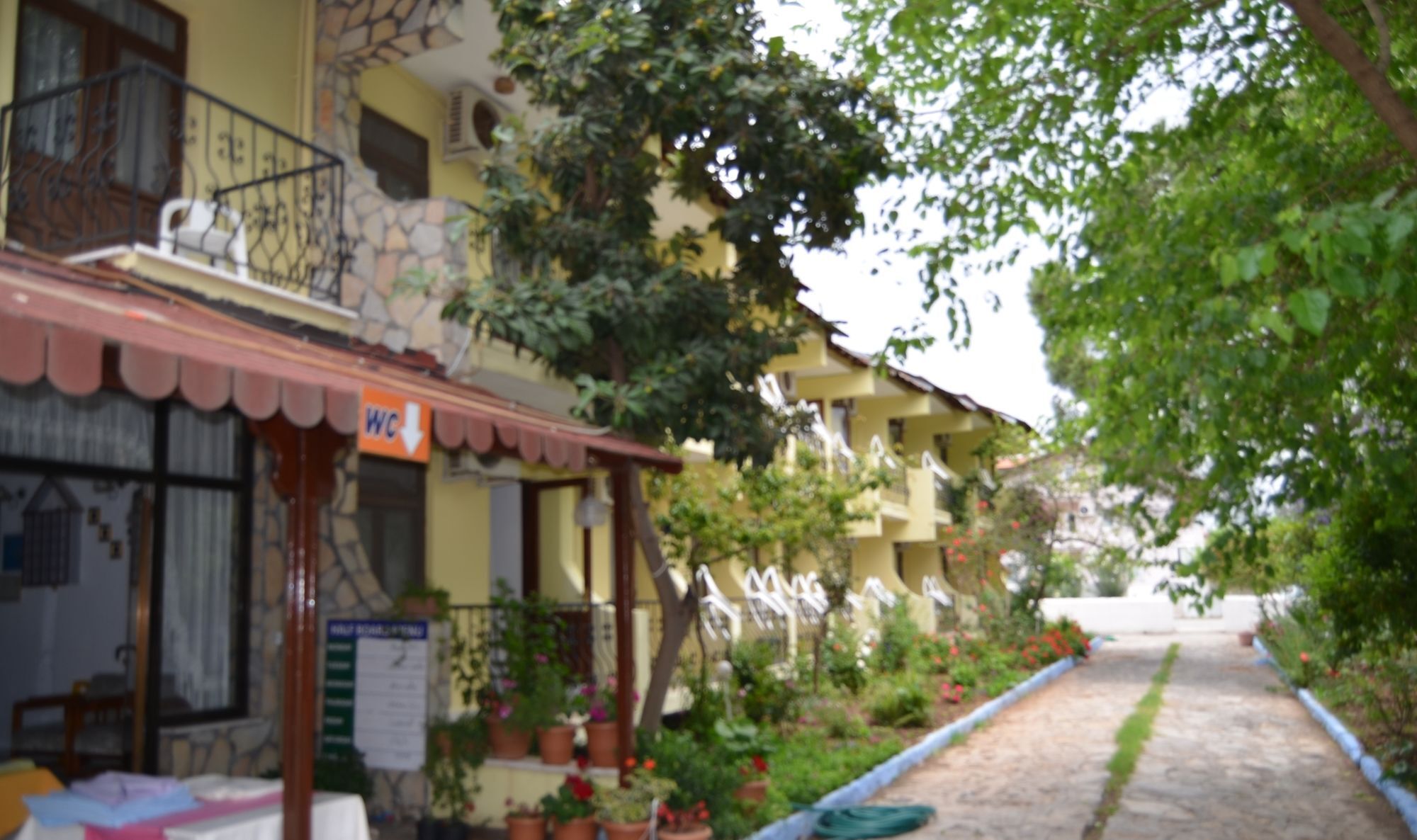 Dalyan Patio Hotel ภายนอก รูปภาพ